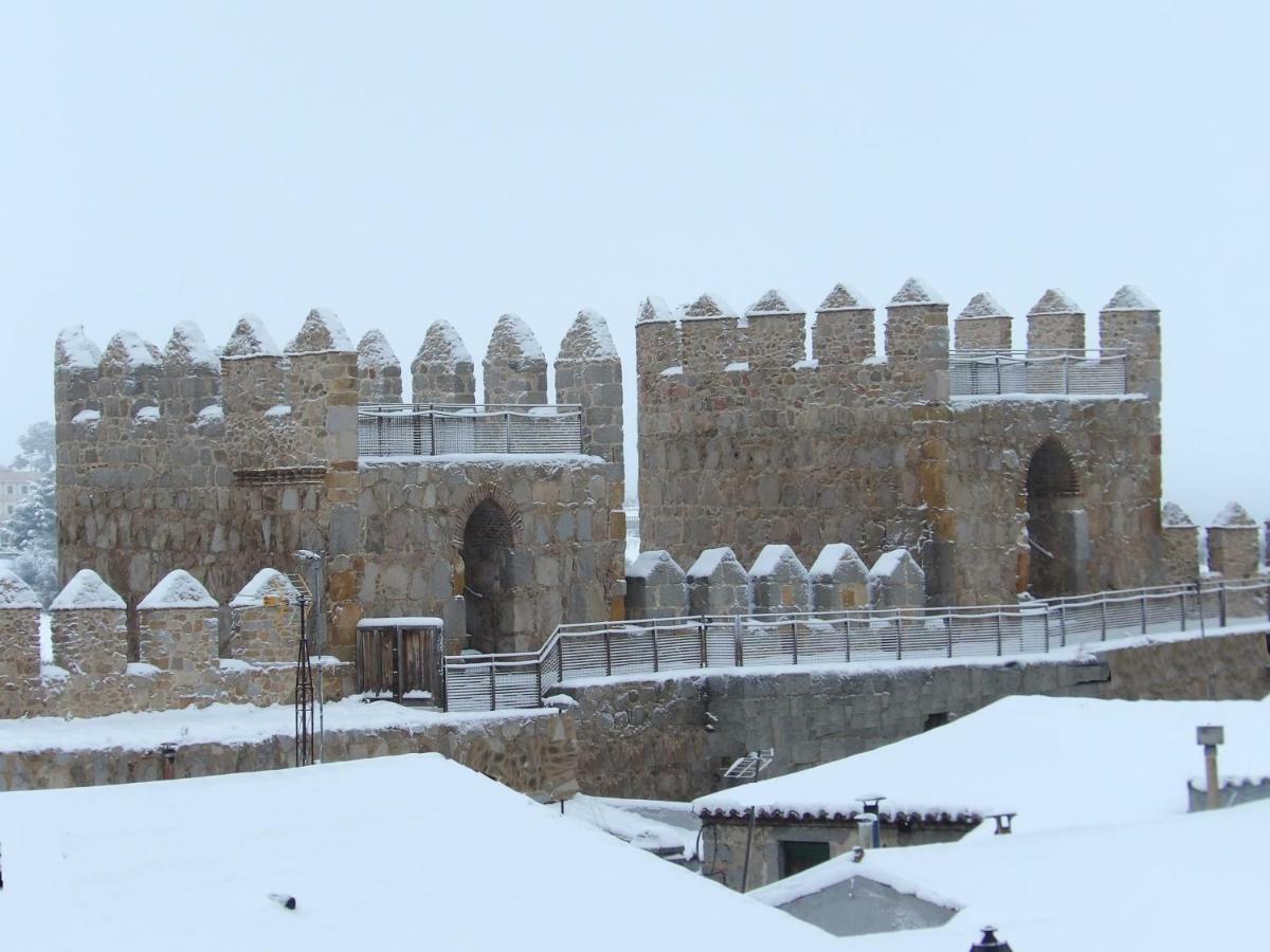 VuT Los Telares Muralla Avila Bagian luar foto
